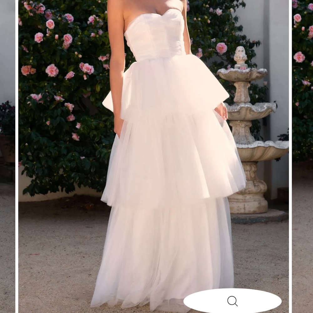 VICI TULLE STRAPLESS DRESS